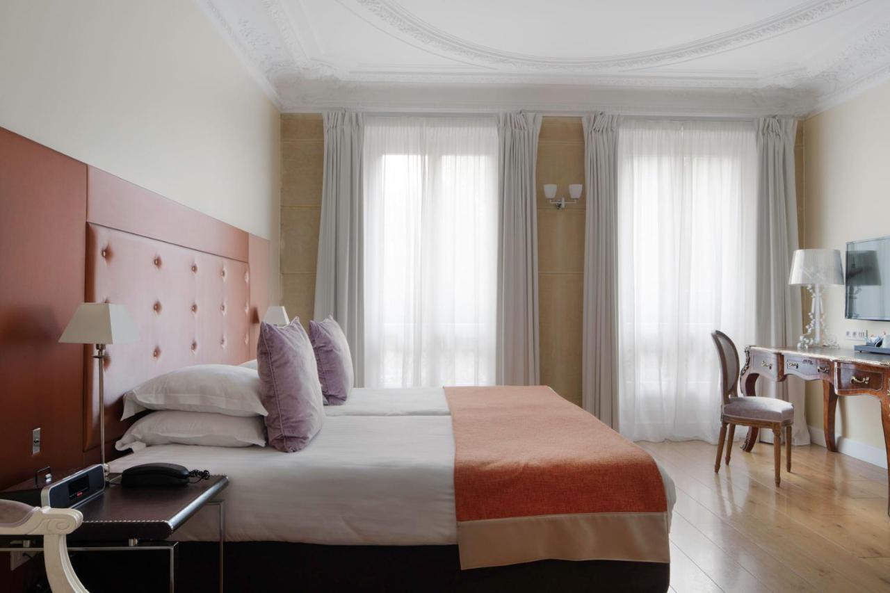 Chambre Lits Jumeaux pour Personnes à Mobilité Réduite